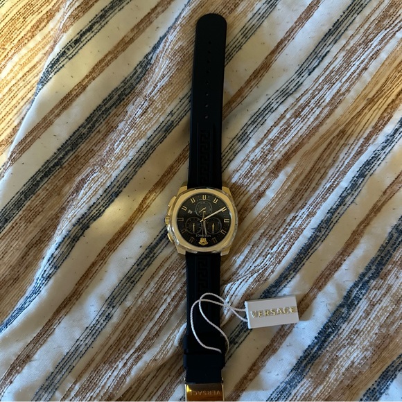 BRAND NEW MENS VERSACE WATCH